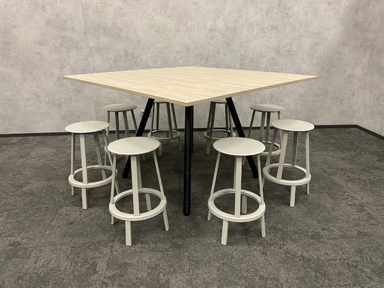 Image 1 of (12) ¡NUEVO! – Taburete de bar HAY Revolver – Leon Ransmeier