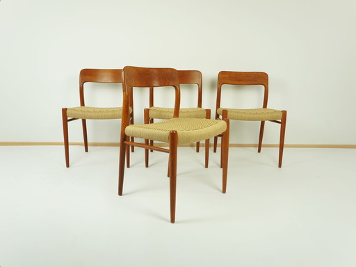 Niels Otto Moller Chaises de salle à manger en teck J.L.Moeller vintage Mid Century Design 1960