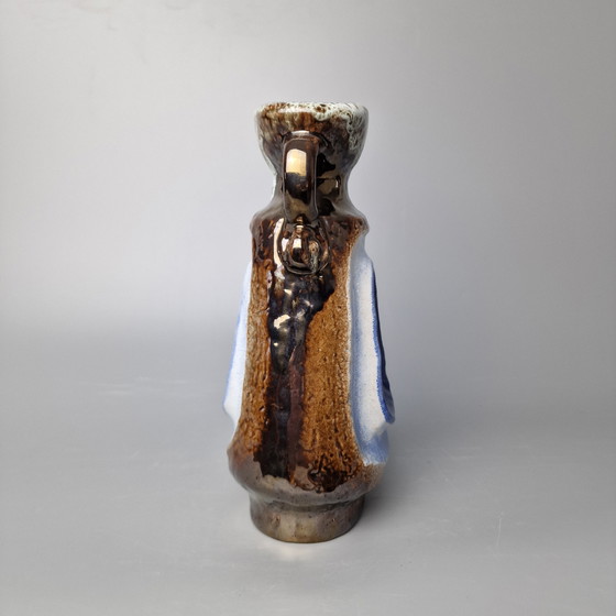 Image 1 of Vintage West German Fat Lava Vase Made by Walter Becht, Shape number WB 149/23, Colours : Violet, blanc et brun