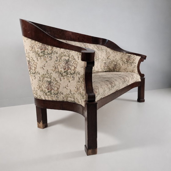Image 1 of Canapé Biedermeier en placage de noyer