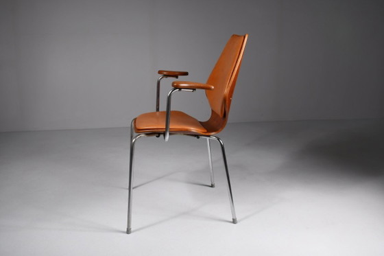 Vintage armchair by Øivind Iversen for Møre Lenestolfabrikk, Norway 1956 – Leather (photo 11 of 11)