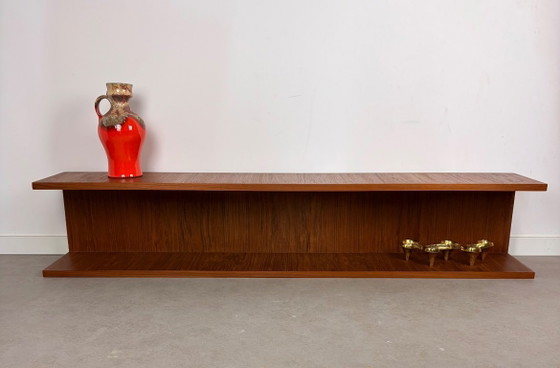 Image 1 of Teak wandplank, Wilhelm Renz stijl, zwevende plank, u plank