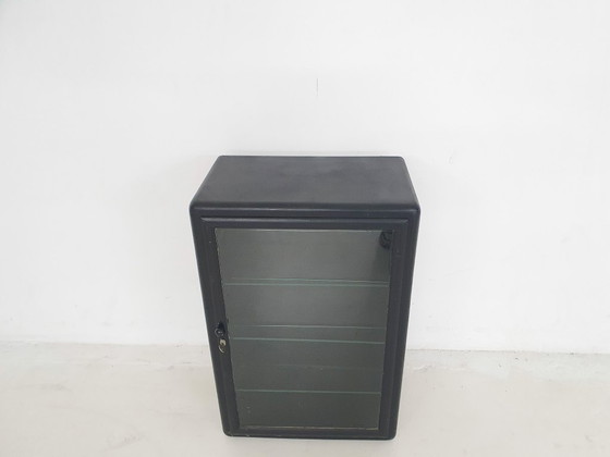 Image 1 of Armoire à pharmacie en métal noir, Pays-Bas, années 1940