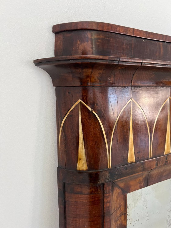 Image 1 of Cassettone - Noce - Comò con specchiera