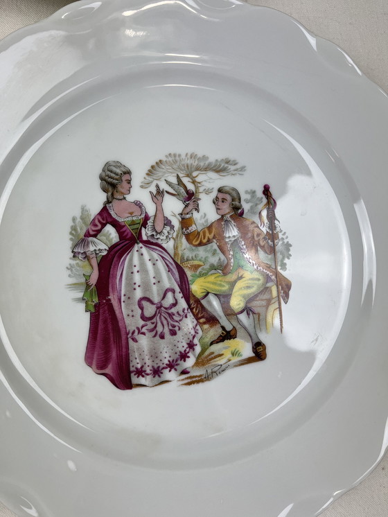 Image 1 of 12 piatti di porcellana