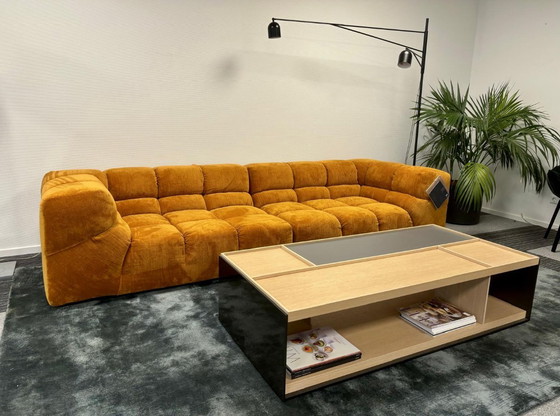 Image 1 of B&B Italia Tufty Time 109x300cm stof car. Extra Enia oker