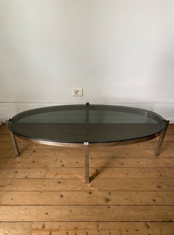 Image 1 of Italian design oval coffee table structure in chrome and smoked glass