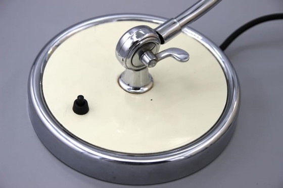 Image 1 of Kaiser Idell 6631 tafellamp "President" in beige * reliëf kathedraal * Bauhaus * jaren 1950 * Mid-Century * Vintage