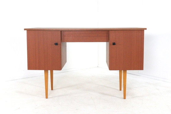Mid Century Vintage Bureau / Buro Mid Century Modern – Wood (photo 14 of 20)