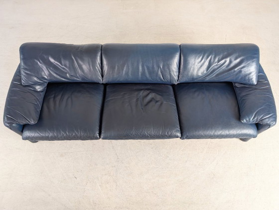 Image 1 of Cassina Maralunga Sofa Dreisitzer Couch Magistretti Leder blau