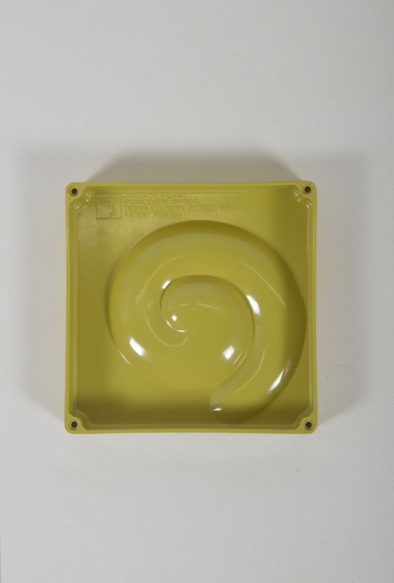 Image 1 of Posacenere Posacenere Spiros di Eleonore Peduzzi Riva per Artemide, anni '60