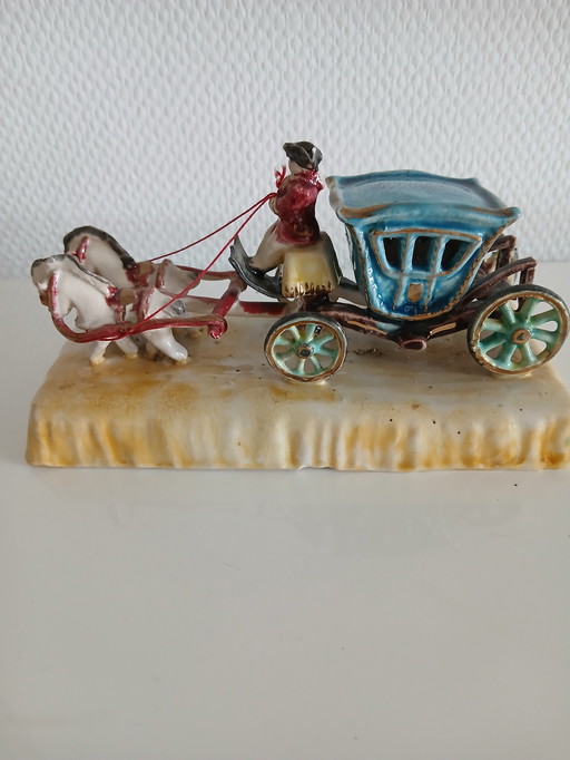 Barbotine carriage.