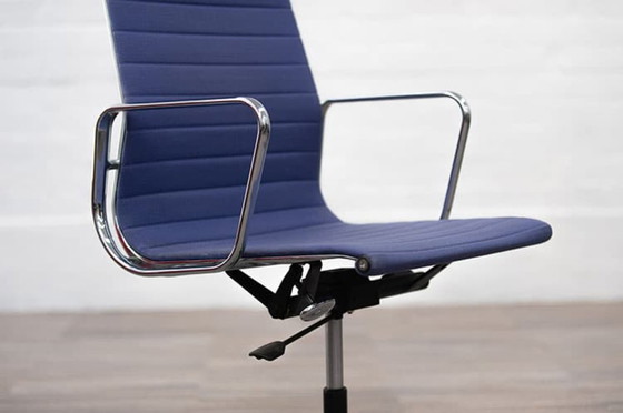 Image 1 of Vitra Ea 119 Sedia da ufficio