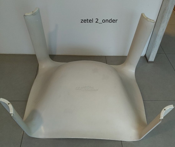 Set of 2 Artifort F300 Bucket Seats – Pierre Paulin – Original Fuchsia Upholstery – Side chairs, Polyester (photo 17 of 18)