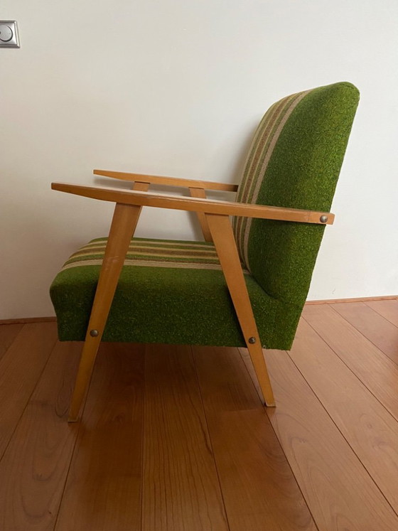 Vintage Armchair – Textile (photo 2 of 8)