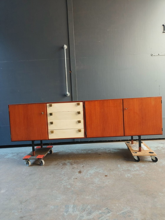 Formula credenza vintage elegante anni '60 design retrò stile danese – Formule Meubelen, Credenze, Metallo (photo 3 of 15)
