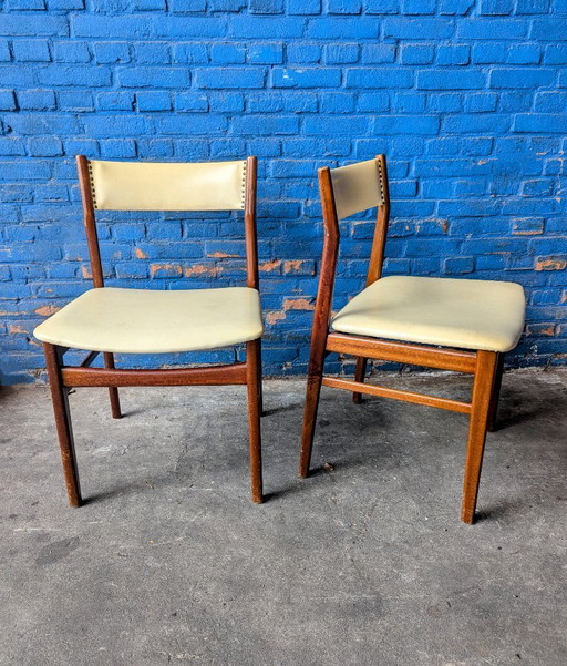 2 chaises vintage en teck Formule 1960
