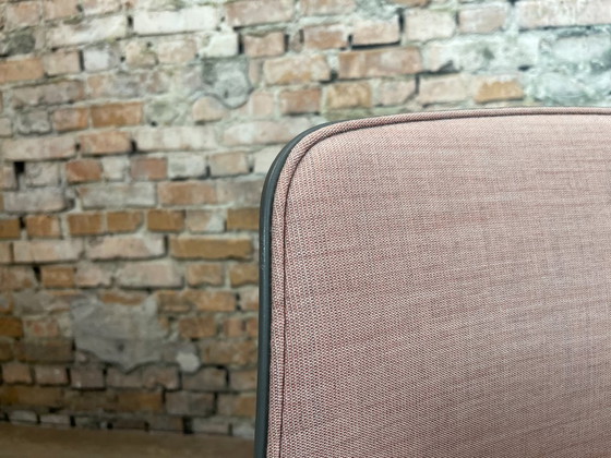 Hay AAC 11 Swivel, Pink fabric | Hee Welling, Dining chairs, Textile, Plastic, Modern (photo 9 of 15)