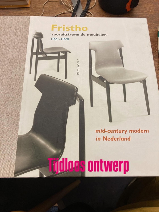 Image 1 of 4 Fristho eetkamerstoelen van Inger Klingenberg