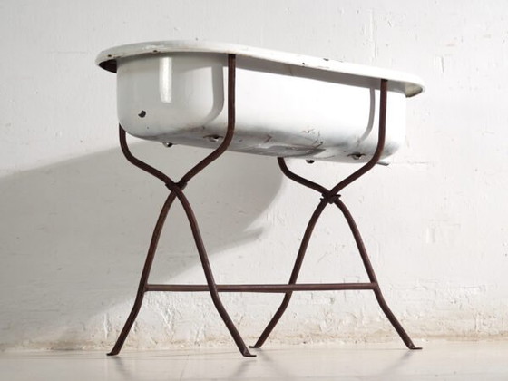 Baignoire ancienne en fer émaillé – Europe Centrale, circa 1950 #10 – Objets déco, Industrieel (photo 12 of 40)