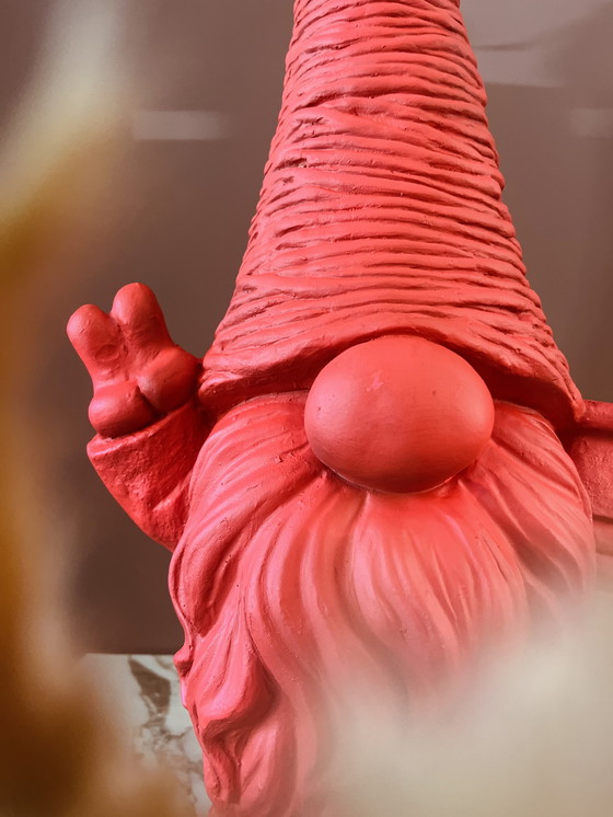 Image 1 of Statue de gnome en plâtre