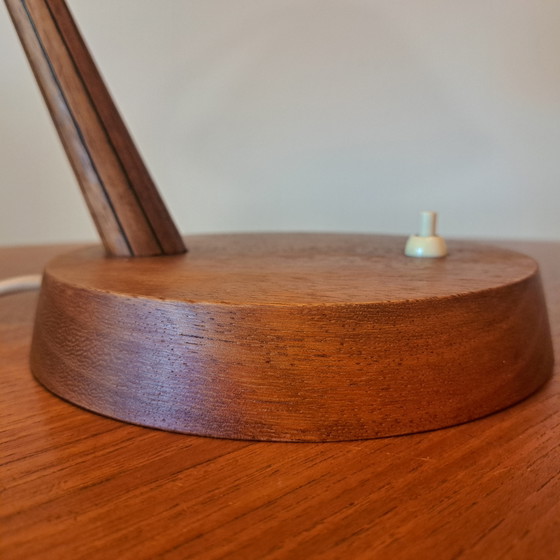 TEMDE Vintage Table Lamp Teak Wood Mid-Century 60s / 70s Adjustable Shade Design Object – Leather, Brass (photo 5 of 9)