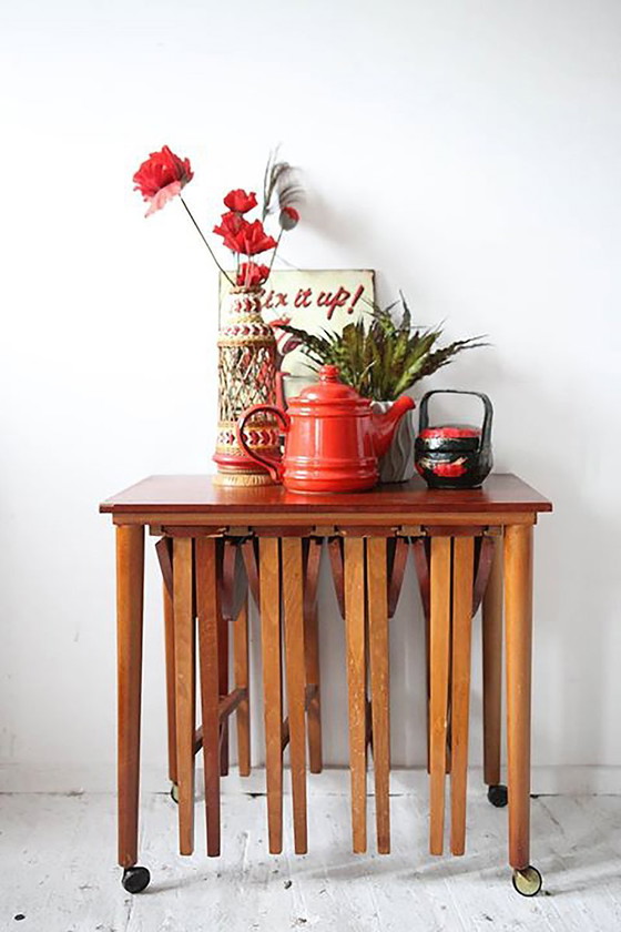 Czech Nesting Tables by Poul Hundevad, 1960s, Set of 5 – Hundevad (Poul), Side tables (photo 2 of 5)