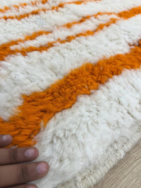 Image 1 of Tapis en laine fait main – coloris personaliseerbaar 250cmx150cm