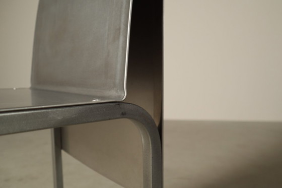 Image 1 of Set aus sechs postmodernen Esszimmerstühlen aus Edelstahl aus der Zeit um 1980-1990.