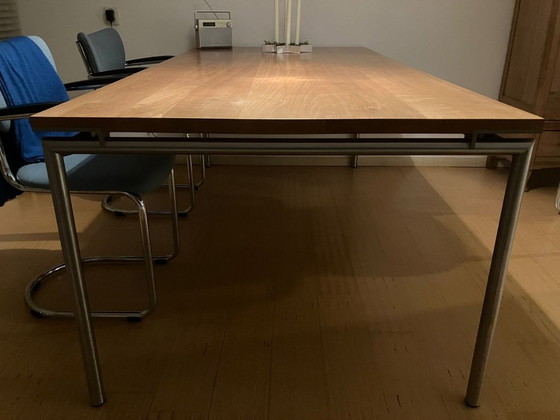 Image 1 of Eetkamertafel merk Bert Plantagie