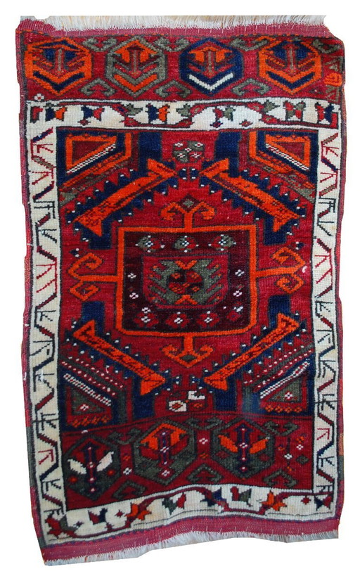 Alfombra turca Yastik antigua, hecha a mano y de colección, de 61 cm x 110 cm (2' x 3,6'), década de 1890 - 1B487