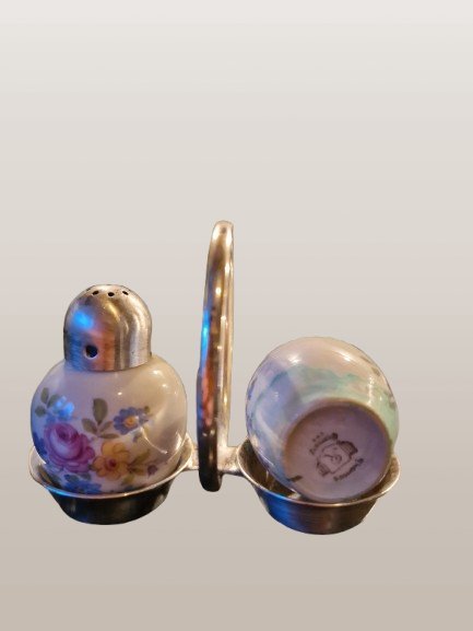 Image 1 of Salero y pimentero Thomas R Germany en soporte plateado