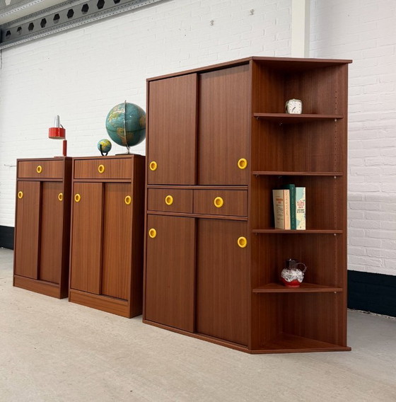 Image 1 of Meuble mural vintage Dycker en 3 pièces