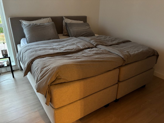 Swiss Sense Boxspringbett – Doppelbetten, Stoff, Holz (photo 9 of 15)