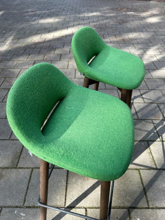 2x Artifort Barstool – Metal, Textile (photo 4 of 10)