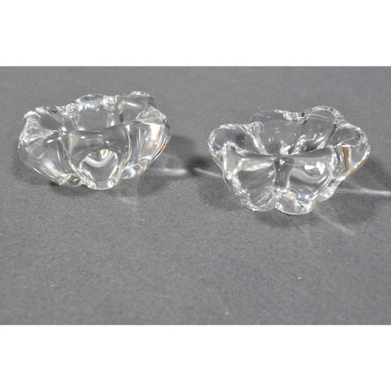 Daum, Francia, fine XX secolo - Coppia di saliere in cristallo Daum firmate – Accessori da tavola, Crystal (photo 12 of 12)