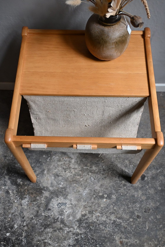 Image 1 of Deense Design houten lectuurbak/bijzettafel BRDR Furbo