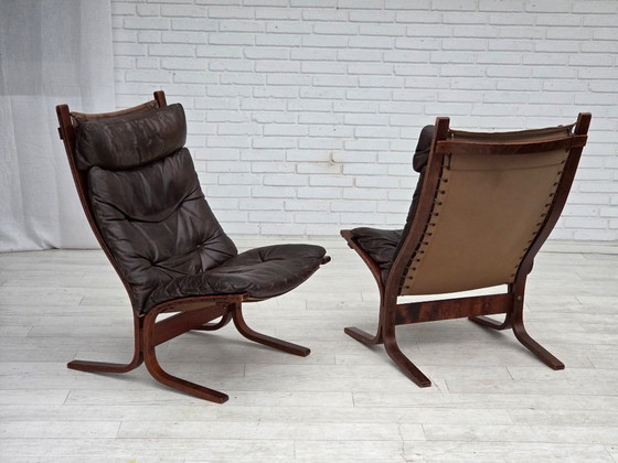 Image 1 of Anni '70, design norvegese di Ingmar Relling, modello "Siesta", pelle per mobili.