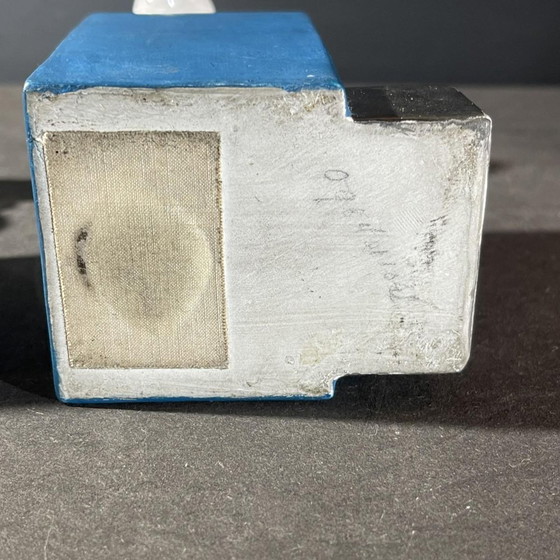 Fermacarte Art Déco Asimmetrici in Cromo Bianco Blu & Ceramica, Anni '30, Set di 2 – Oggetti decorativi (photo 16 of 17)