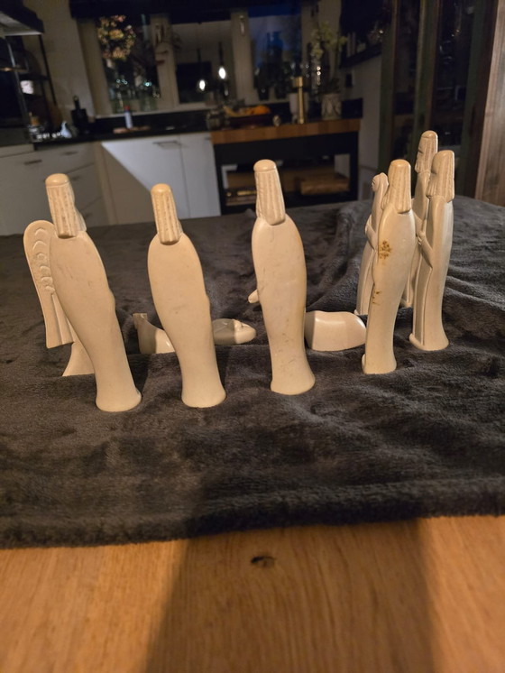 Image 1 of Prachtige 12 delige beeldengroep kerststal