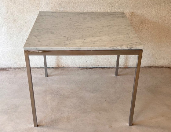 Dining table in the style of Knoll, Italy, 1990s – Marble (photo 3 of 12)