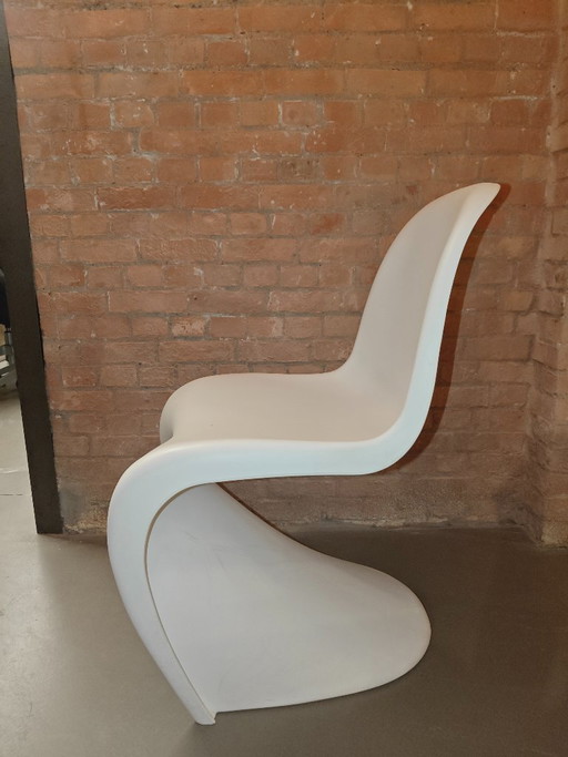 15x Witte Verner Panton – Vitra, eetkamerstoelen, Plastic (photo 2 of 6)