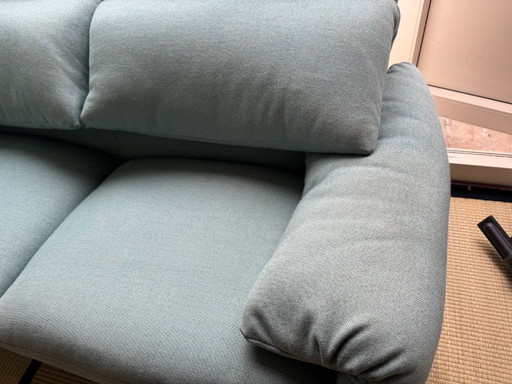 Casina Maralunga 2-Sitzer mit Echtwolle.