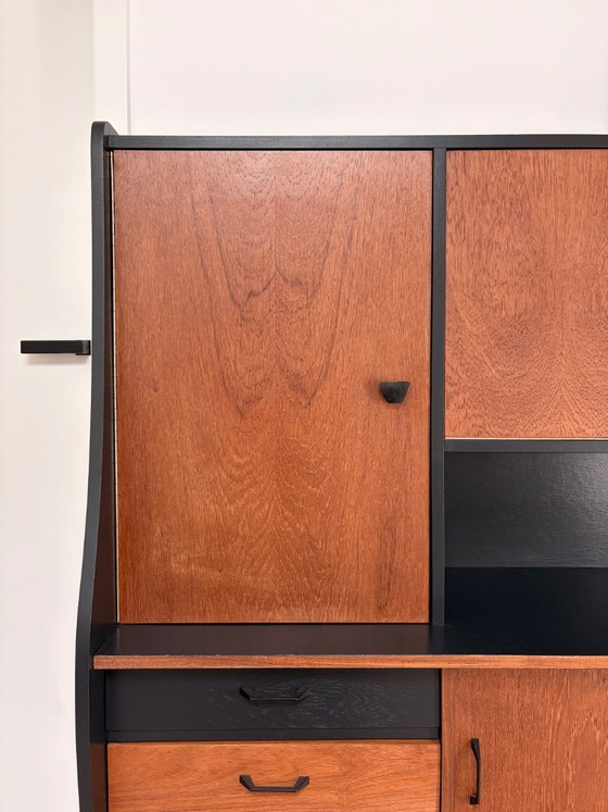 Image 1 of Vintage dressoir
