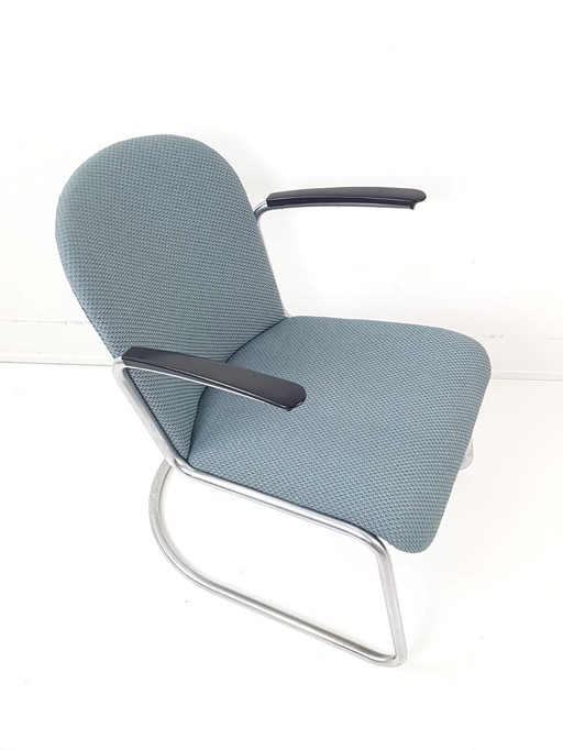 Gispen armchair model 413 newly upholstered Ploeg fabric grain