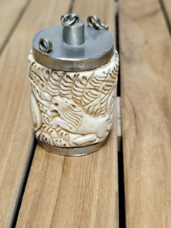 Image 1 of Antique snuff bottle