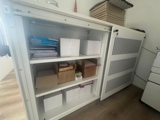 Image 1 of Armario con puerta corredera acústica