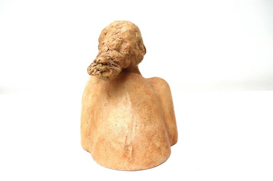 Image 1 of Screaming Woman