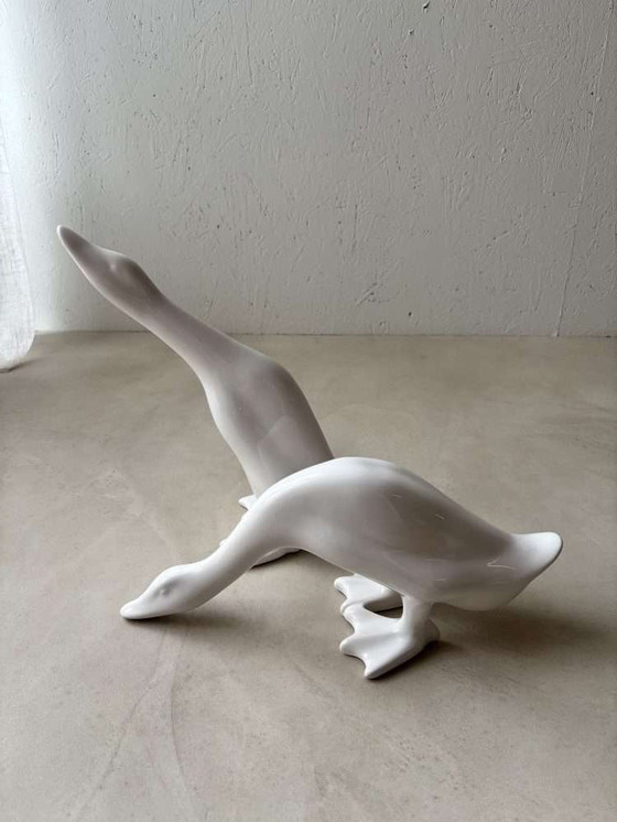 Image 1 of Minimalist porcelain geese set 80s white design