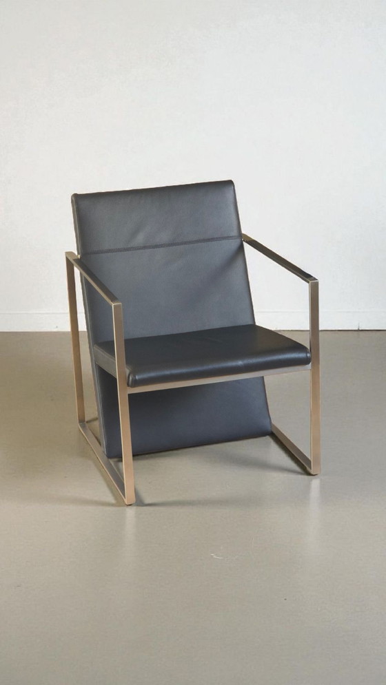 Image 1 of Arco Spine Black